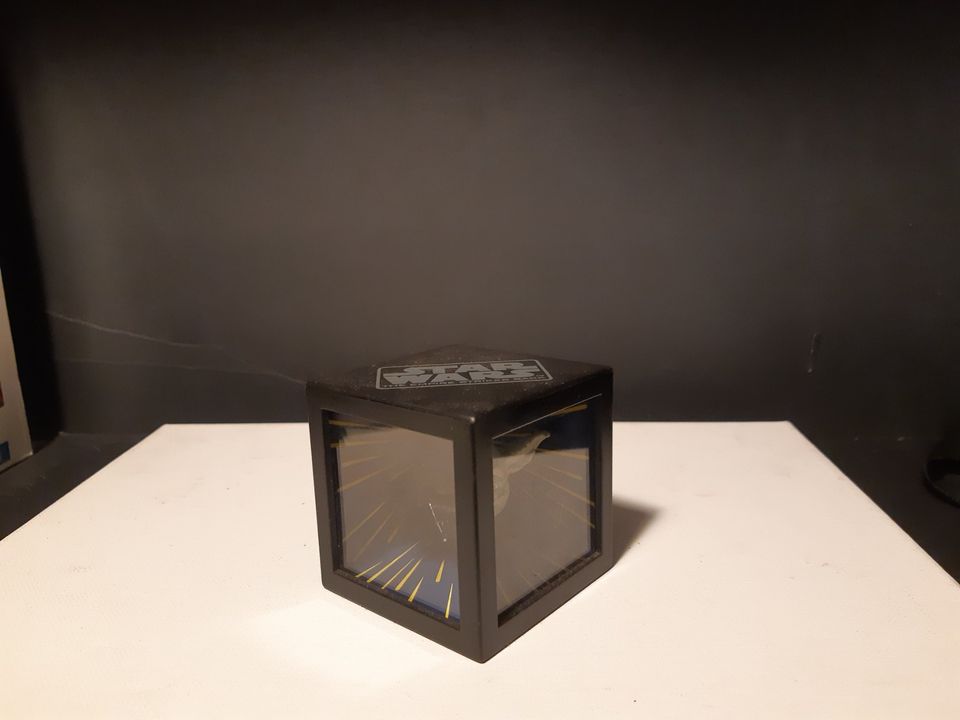 Vintage Star wars vintage mirror illusion