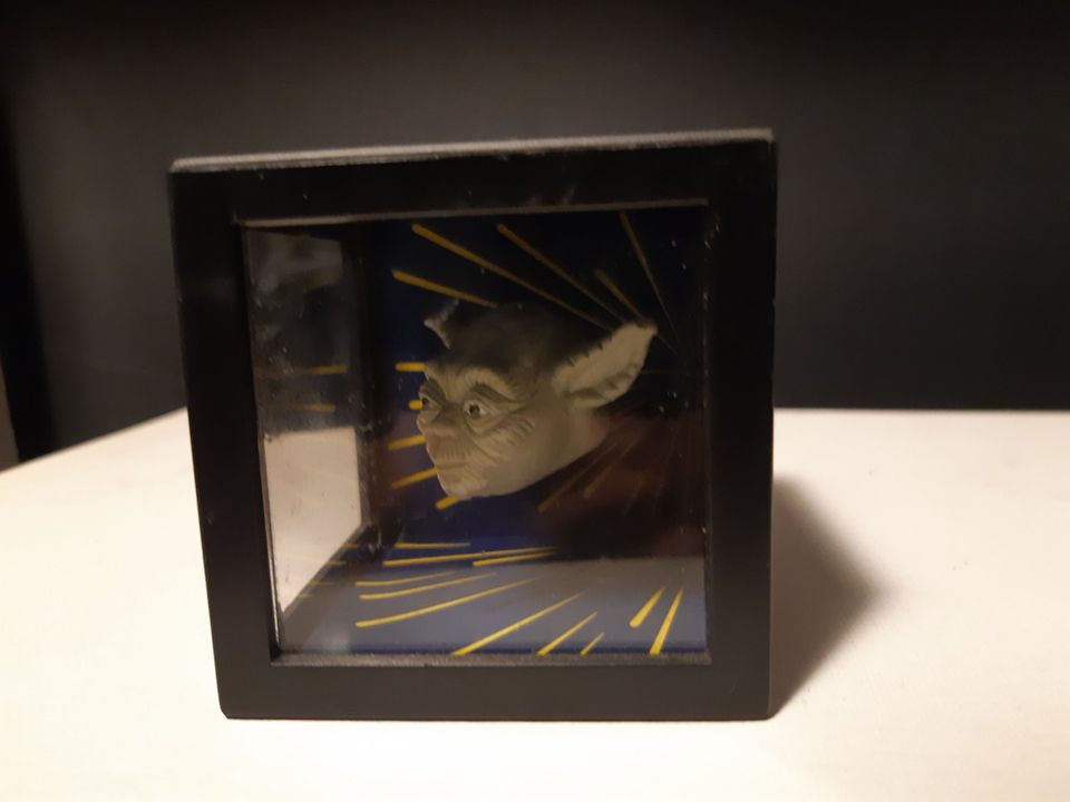 Vintage Star wars vintage mirror illusion
