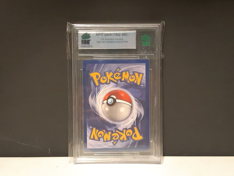 1st Edition Jungle Paras Graded 8.5
