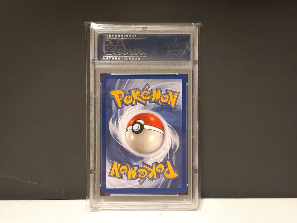 Base Set Mewtwo PSA 9