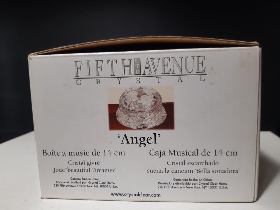 Fifth Avenue Music Box!!!! "Angel" 5 7/8 D