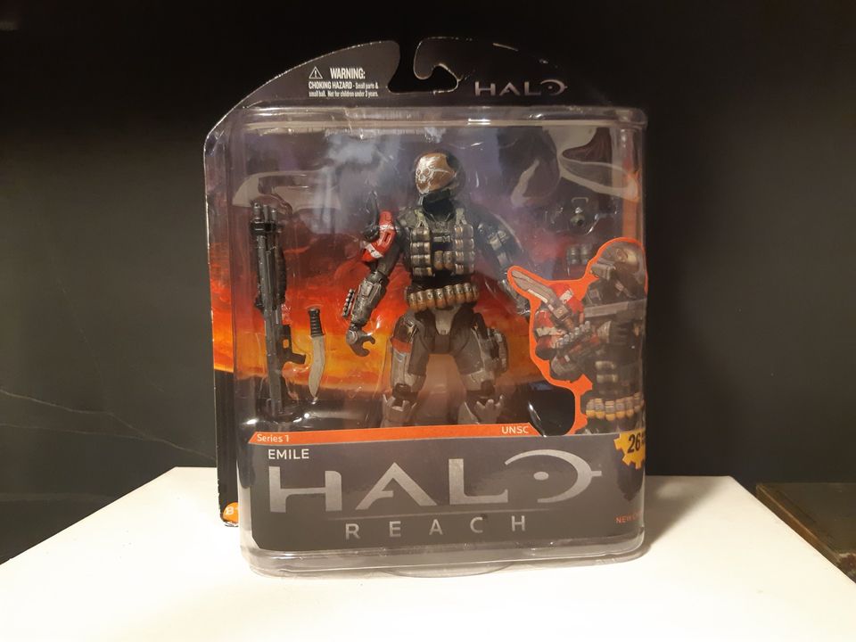McFarlane Toys Halo Reach Series 1 Emile Action Figure Sealed Box